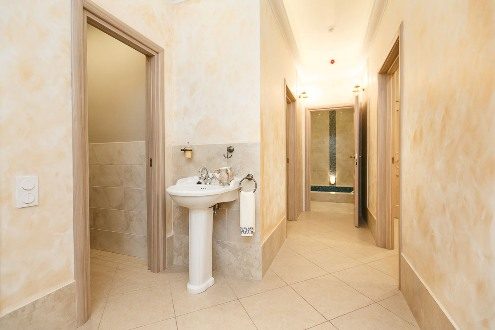 Mikvah at Grand Choral Synagogue — photo 8 of 10