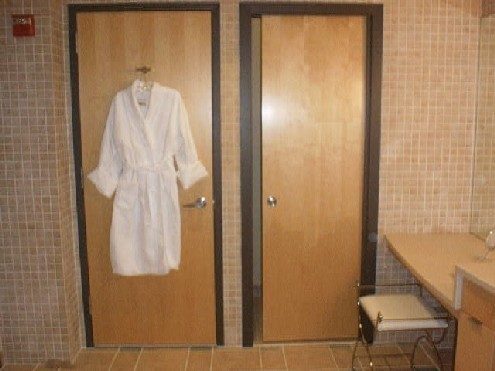 Mei Menachem Western Well Mikvah — photo 6 of 12