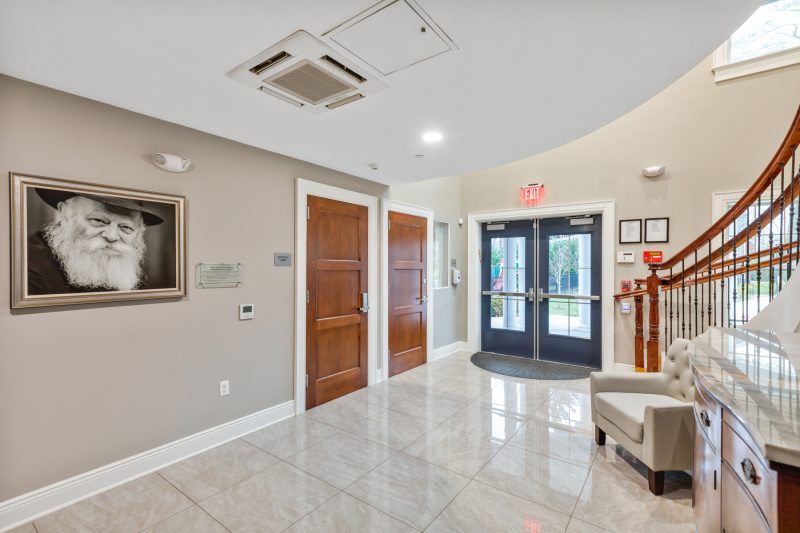 Mikvah Chabad-Maplewood Jewish Center — photo 1 of 5