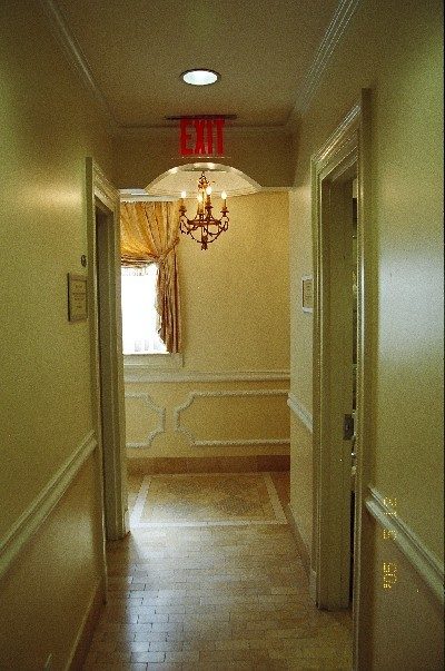 Mikvah Tahara of Cong. Yetev Lev Satmar — photo 10 of 14