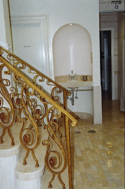 Mikvah Tahara of Cong. Yetev Lev Satmar — photo 12 of 14