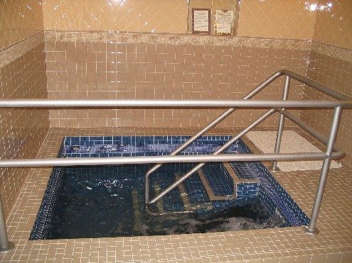 Mikvah Yisroel Mei Menachem — photo 3 of 4