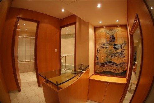 Mikvah 16 E — photo 5 of 5