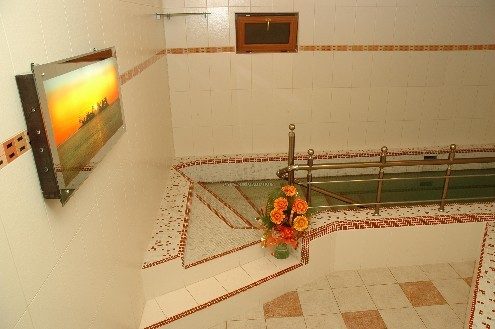Mikvah Mei Menachem — photo 2 of 2