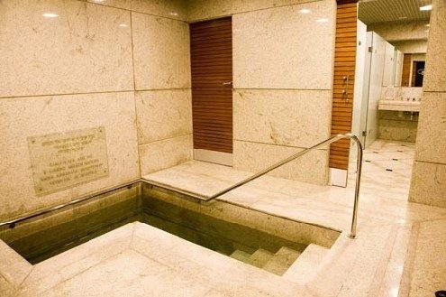 Mikvah Maayanei Esther — photo 1 of 3