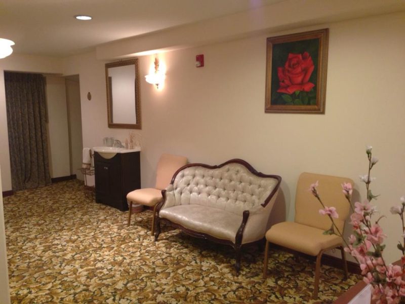 Westwood Mikvah — photo 7 of 8