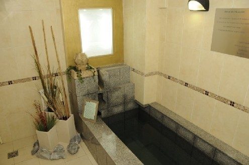Mei Menachem — photo 2 of 4