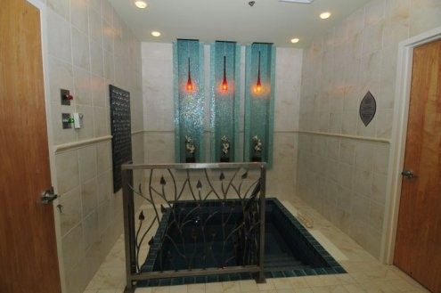 Mikvah Mei Menachem — photo 1 of 12