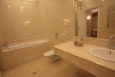 Mikvah Chaya Rivkah — photo 7 of 11